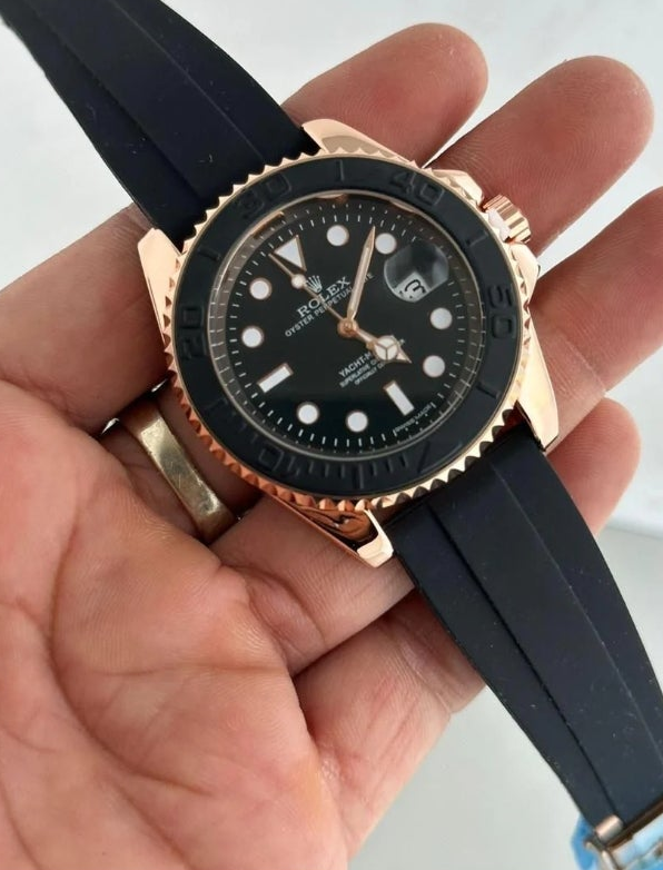 Rolex Cosmograph Daytona Black Analog Quartz Men's Watch