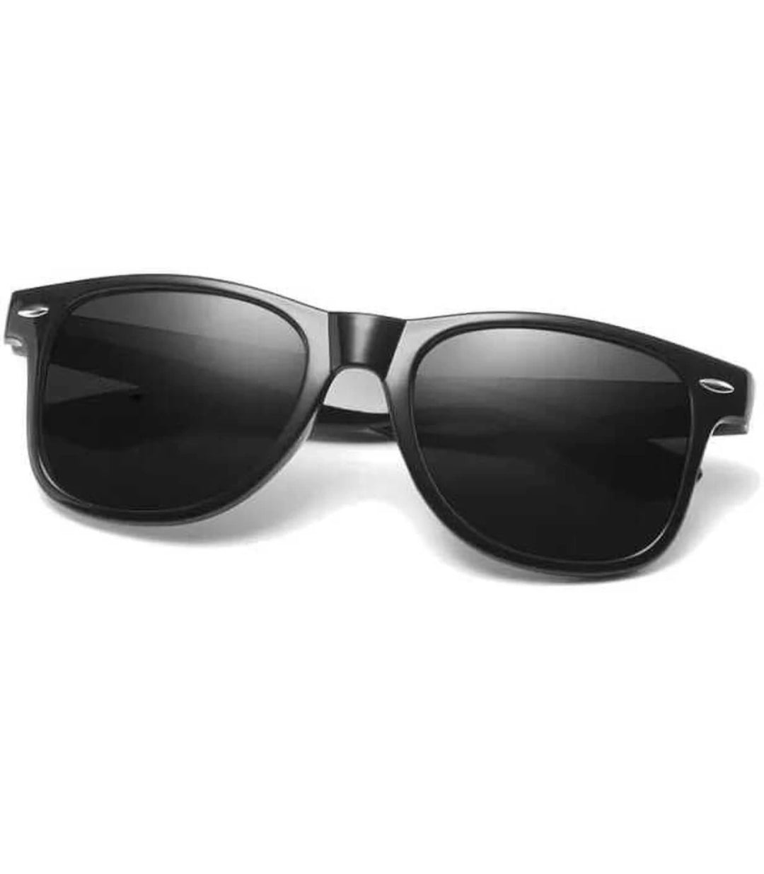 Unisex Uv protection polarized wayfarer sunglasses for summer men & women (Buy 1 Get 1 Free)